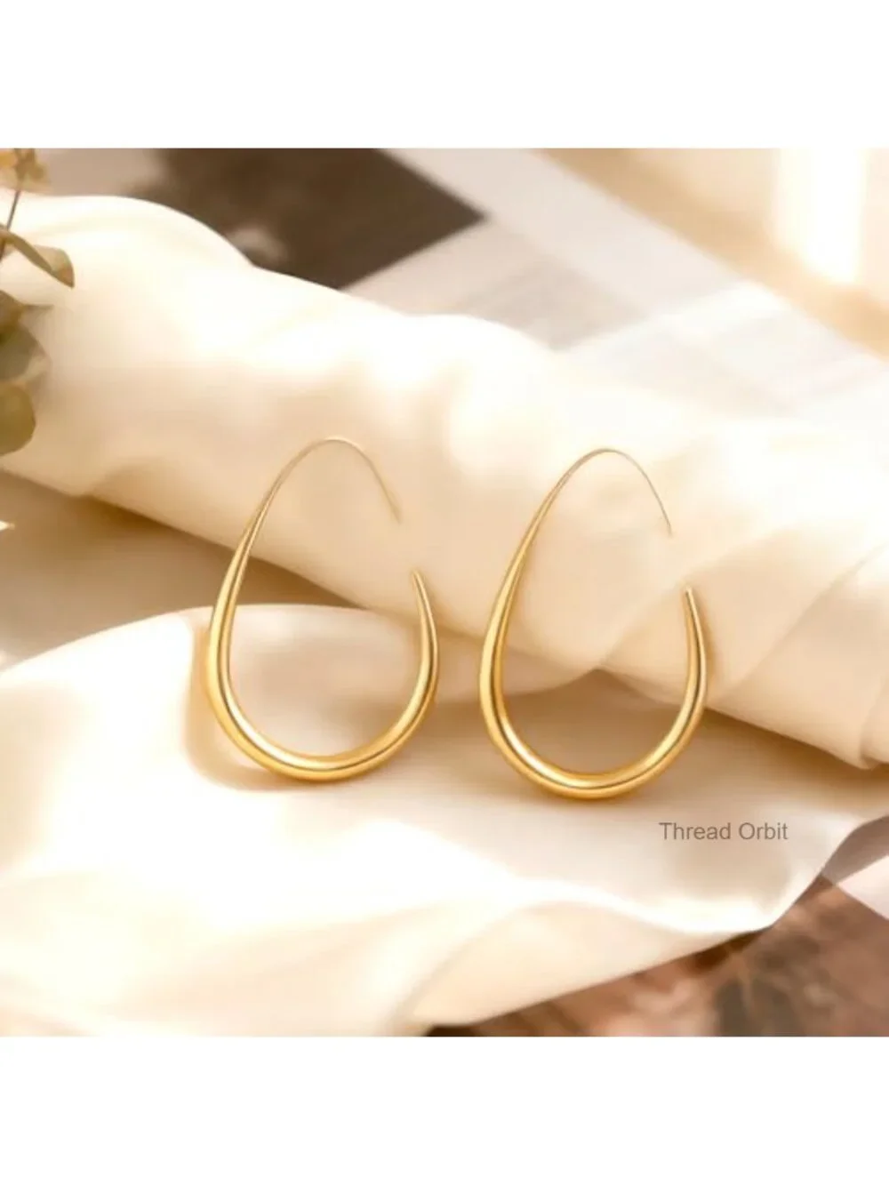 Hypoallergenic 18K Gold Plated Hoop Earrings - Lightweight 2 Pair Set